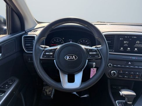 Used 2020 Kia Sportage LX AWD/4WD image 12