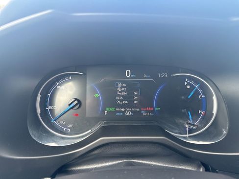 Used 2024 Toyota RAV4 LE image 22