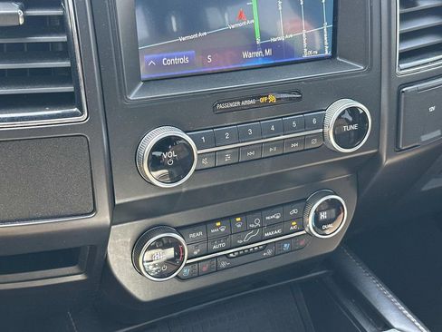Used 2020 Ford Expedition Max King Ranch w/ Cargo Package AWD/4WD image 33