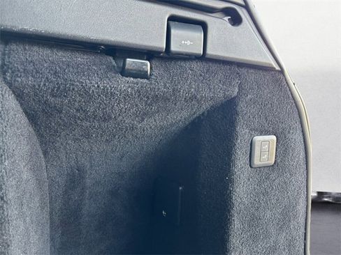 Used 2019 Land Rover Range Rover Sport HSE image 23