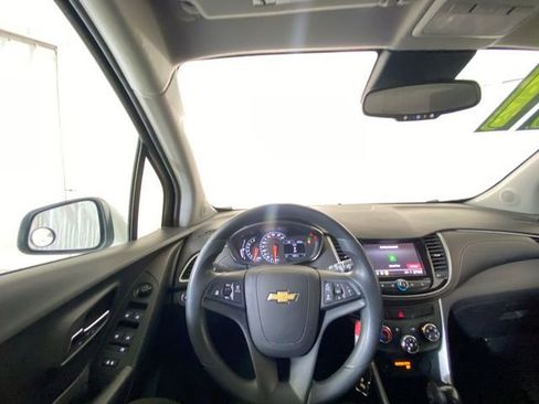 Used 2021 Chevrolet Trax LS w/ Tint and Cruise Package image 34