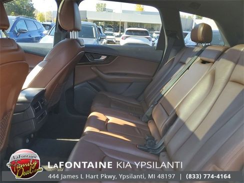 Used 2019 Audi Q7 3.0T Premium image 25