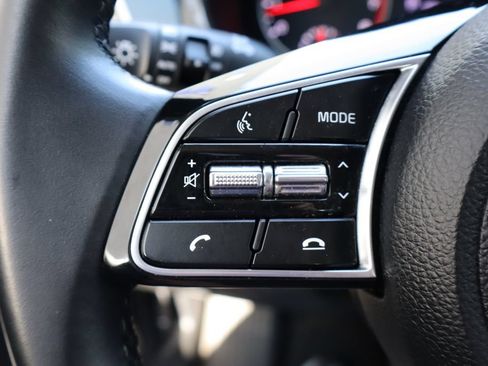 Used 2023 Kia Seltos S FWD image 19