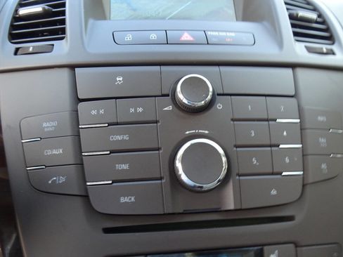 Used 2011 Buick Regal CXL w/ RL2 Preferred Equipment Group image 29