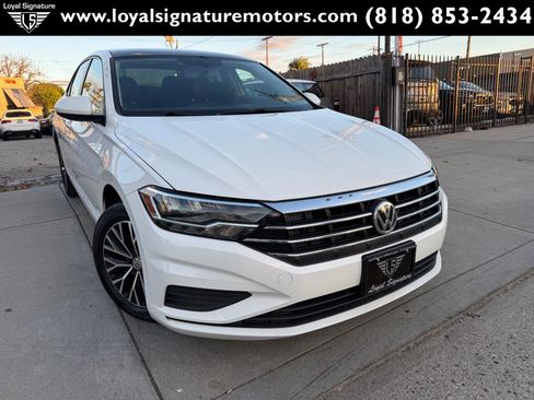 Used 2019 Volkswagen Jetta SE image 1