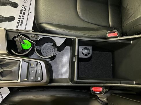 Used 2026 Kia Sportage EX w/ EX Panorama Roof Package image 19