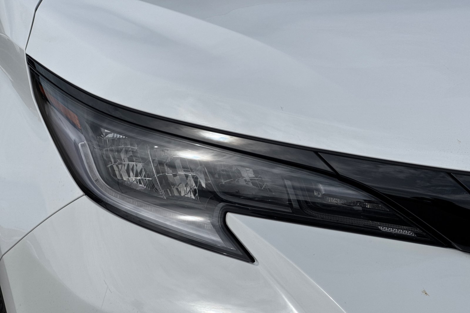New 2026 Toyota Sienna XLE Woodland Edition AWD/4WD image 31