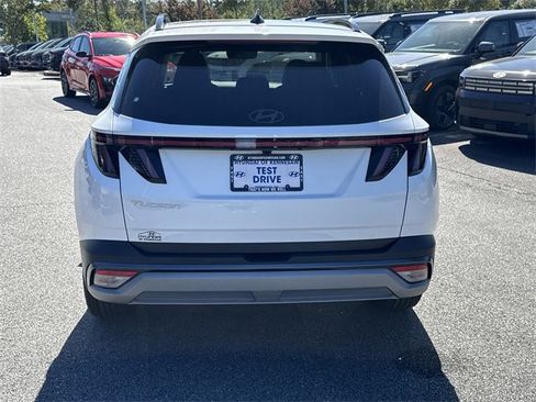 New 2026 Hyundai Tucson Limited image 6