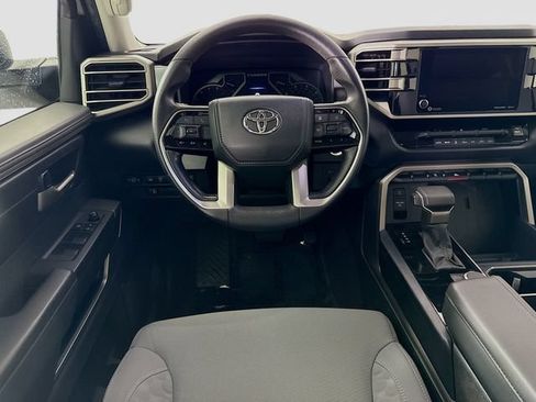 Used 2022 Toyota Tundra SR5 w/ Convenience Package RWD image 20