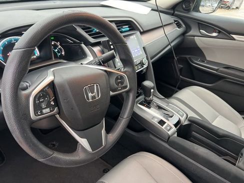 Used 2017 Honda Civic EX-T image 11