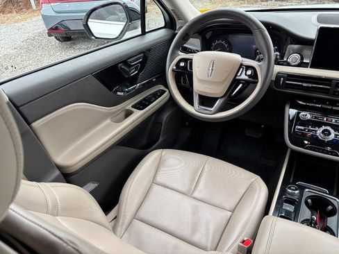 Used 2022 Lincoln Corsair FWD w/ Equipment Group 101A image 13