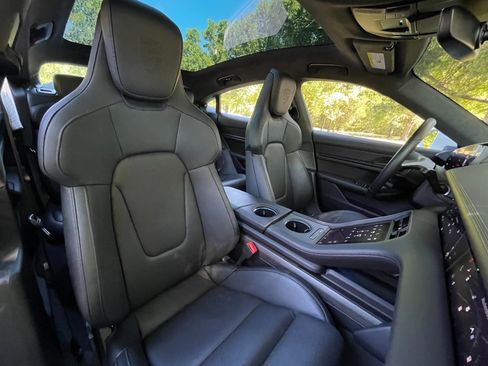 Used 2024 Porsche Taycan GTS w/ Premium Package (P6U) image 33