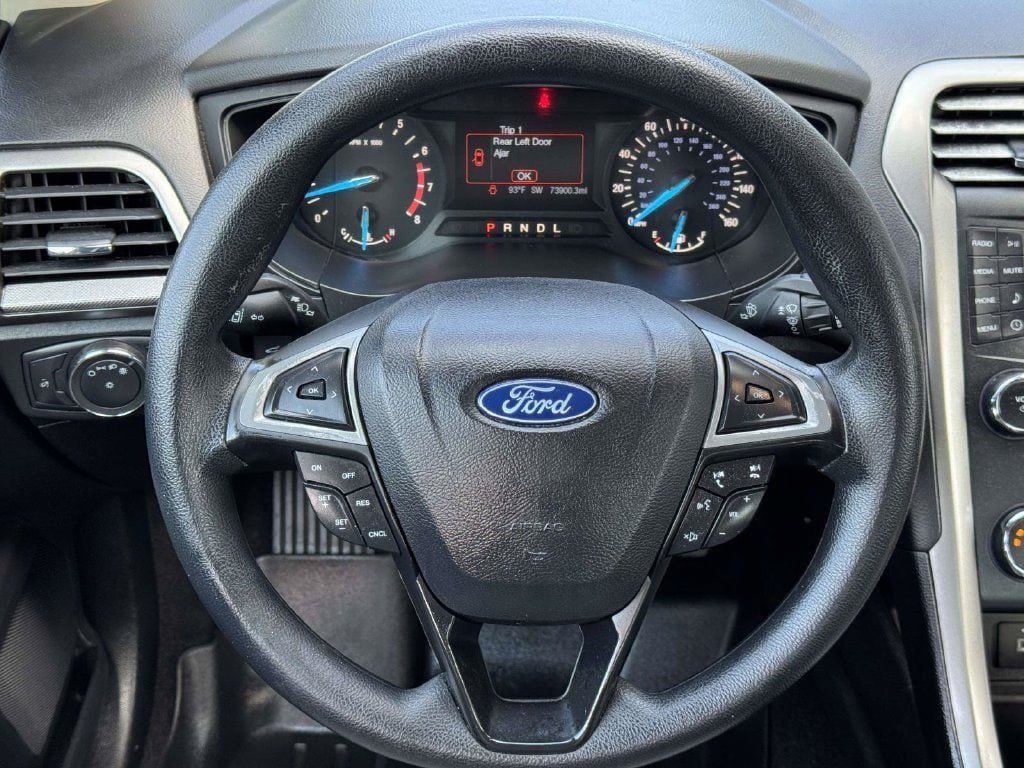 Used 2019 Ford Fusion S FWD image 11
