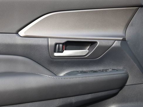 New 2026 Toyota Grand Highlander Limited image 26