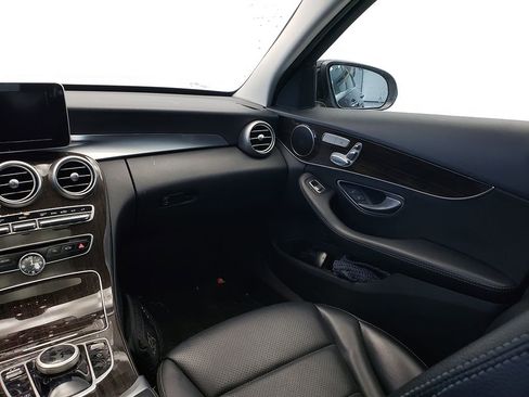 Certified 2017 Mercedes-Benz C 300 4MATIC Sedan image 24