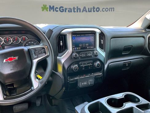 Used 2020 Chevrolet Silverado 1500 LT w/ LT Value Package AWD/4WD image 11