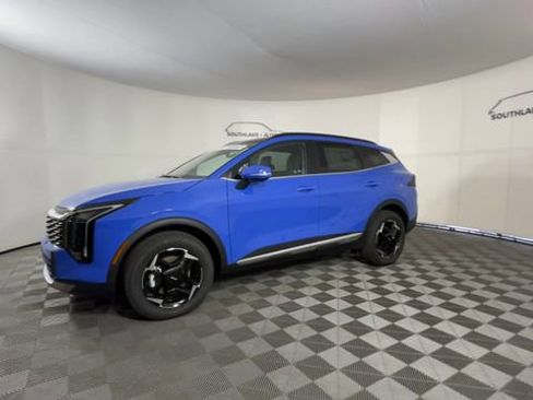 Certified 2026 Kia Sportage EX image 4