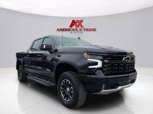 Used 2024 Chevrolet Silverado 1500 ZR2 w/ Technology Package AWD/4WD image 7