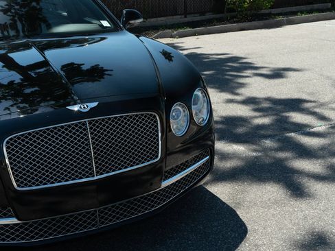 Used 2014 Bentley Flying Spur W12 AWD/4WD image 6