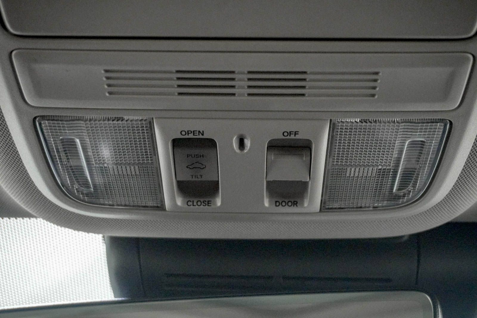Used 2021 Honda Accord EX-L image 27