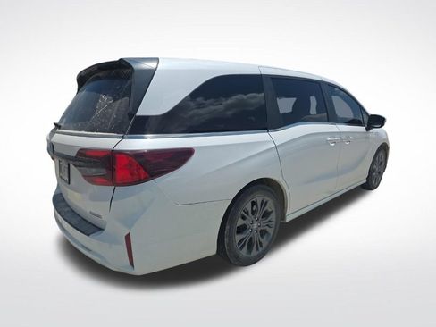 Used 2025 Honda Odyssey Touring image 8