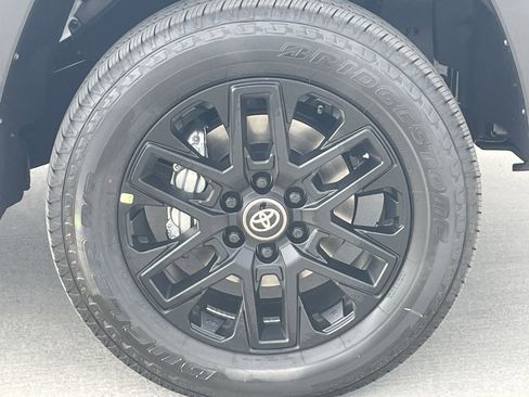 New 2026 Toyota Tundra SR5 AWD/4WD image 9