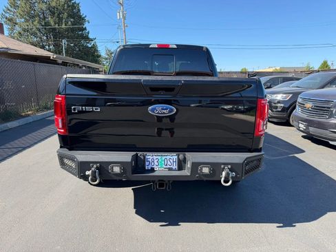 Used 2017 Ford F150 Lariat w/ Equipment Group 502A Luxury AWD/4WD image 5