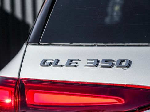 Used 2026 Mercedes-Benz GLE 350 4MATIC image 9