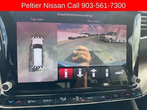 Used 2023 Jeep Grand Wagoneer Series II image 22