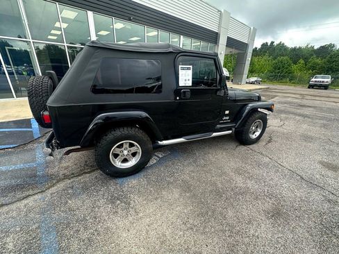 Used 2005 Jeep Wrangler Unlimited image 4