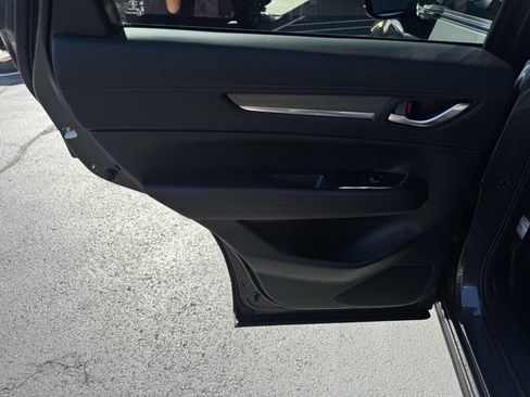 Used 2019 MAZDA CX-5 Signature image 17