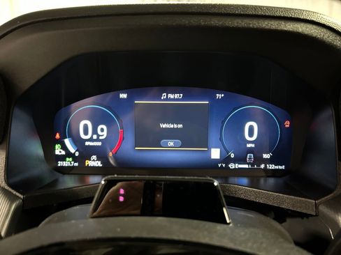 Used 2025 Ford Explorer ST-Line w/ ST-Line Street Pack image 16