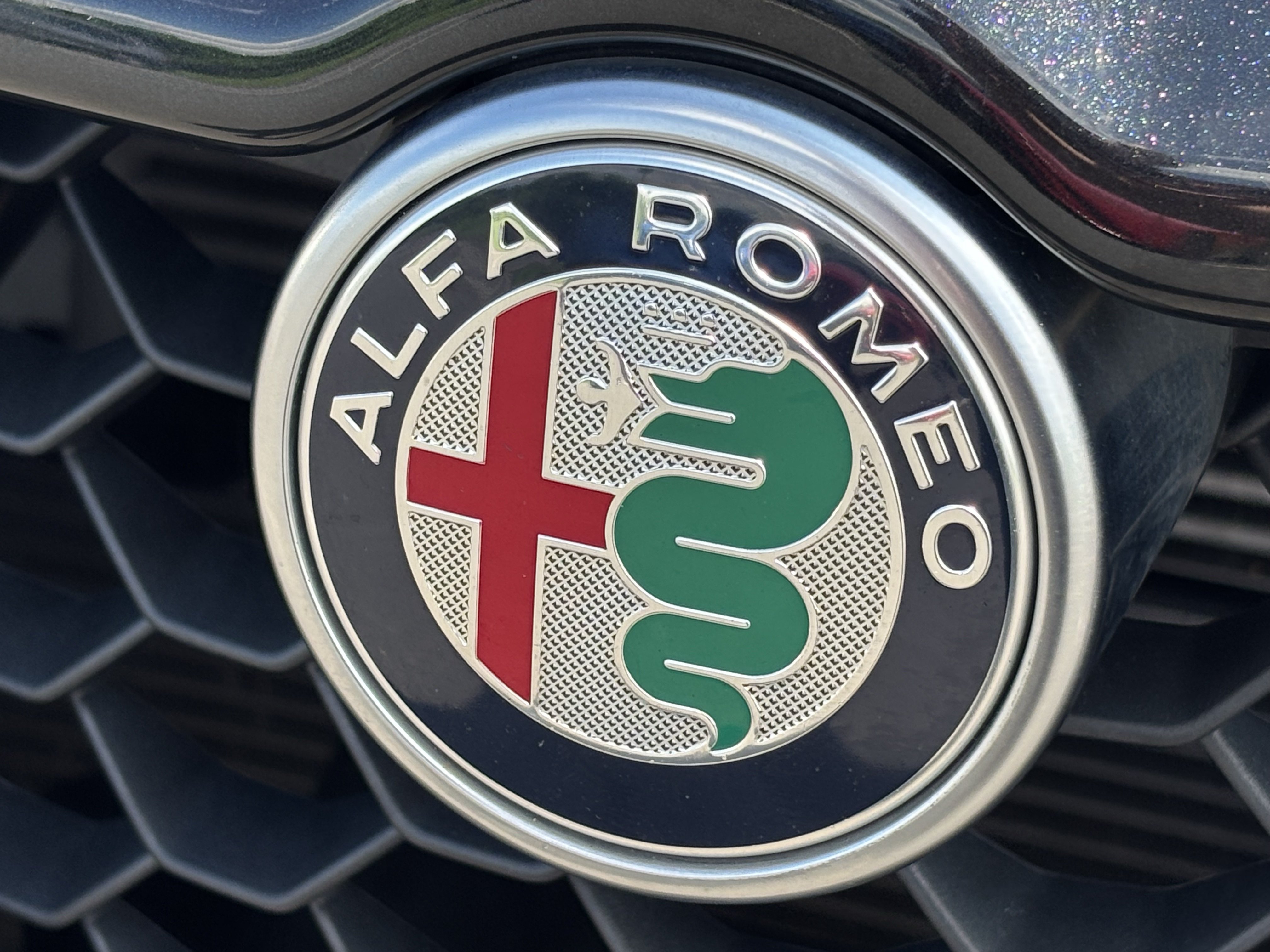 Used 2023 Alfa Romeo Stelvio Veloce AWD/4WD image 12