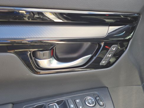 Used 2024 Honda CR-V Sport Touring image 19