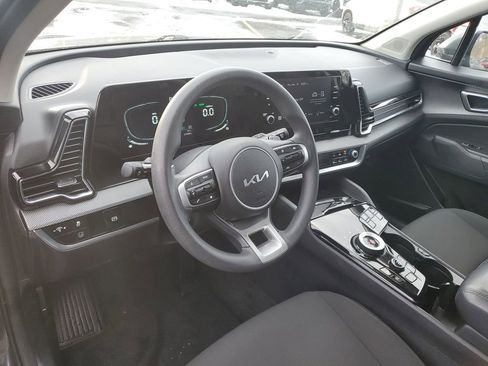 Certified 2023 Kia Sportage LX image 11