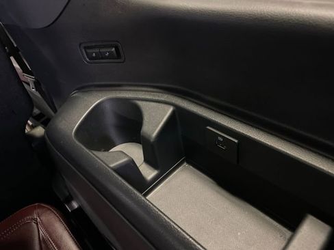 Used 2023 Ford Expedition Limited AWD/4WD image 47