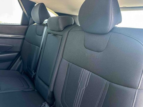 Used 2023 Hyundai Tucson SEL FWD image 17