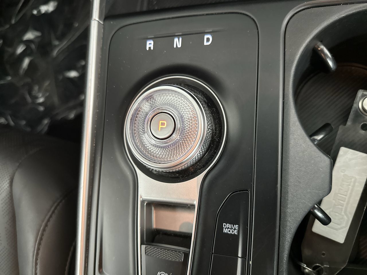 Certified 2026 Kia Carnival LXS FWD image 23