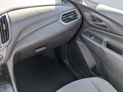 Used 2024 Chevrolet Equinox LT image 16