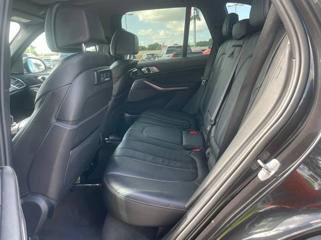 Used 2021 BMW X5 sDrive40i w/ Premium Package RWD image 13
