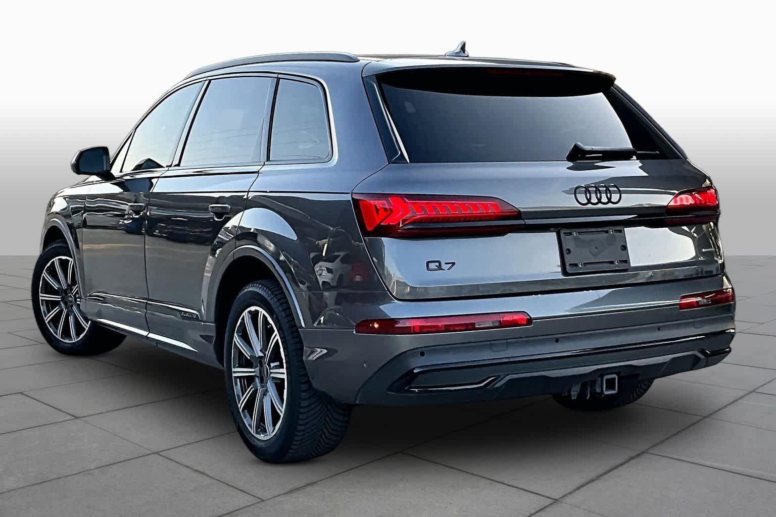 Used 2023 Audi Q7 2.0T Premium Plus AWD/4WD image 12