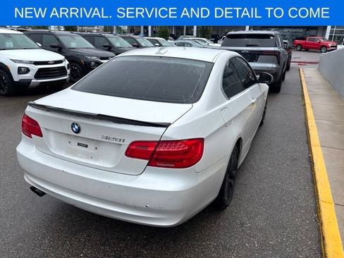 Used 2013 BMW 328i xDrive Coupe AWD/4WD image 9