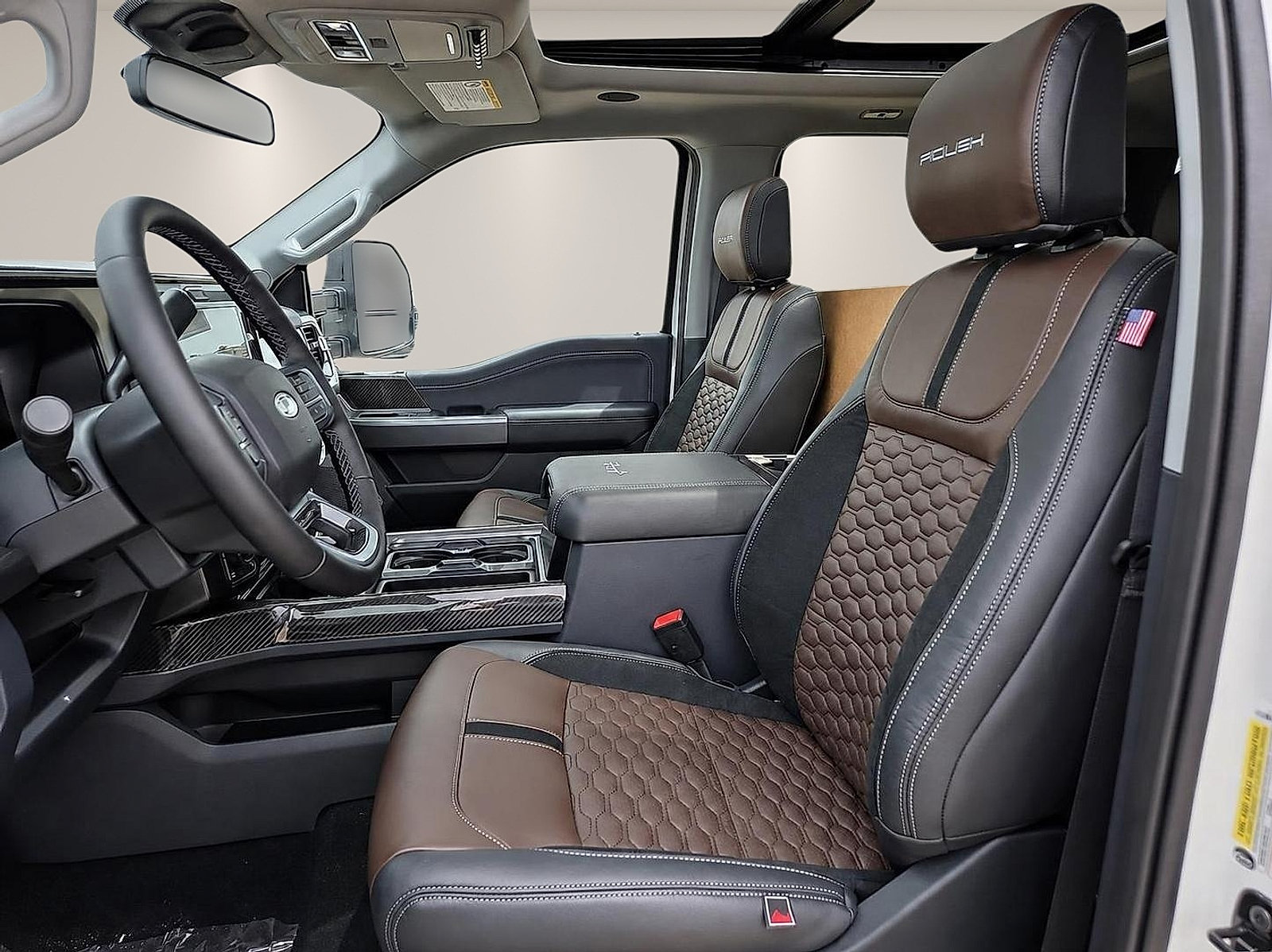 New 2026 Ford F250 Lariat w/ Black Appearance Package AWD/4WD image 14