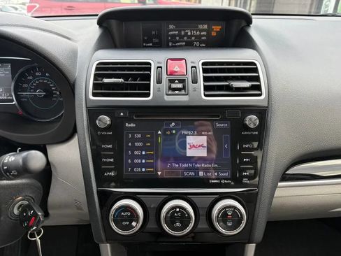 Used 2017 Subaru Forester 2.5i Limited AWD/4WD image 13