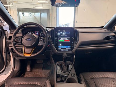Used 2025 Subaru Crosstrek 2.5i Wilderness w/ Wilderness Package image 11