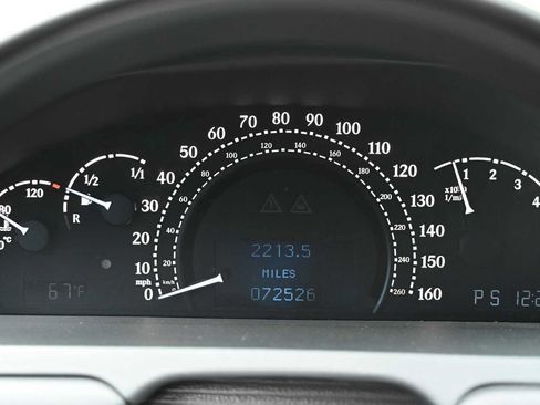 Used 2005 Maybach 57 RWD image 16