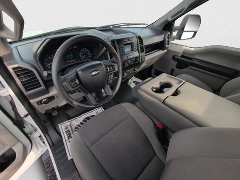 Used 2022 Ford F250 XL image 16