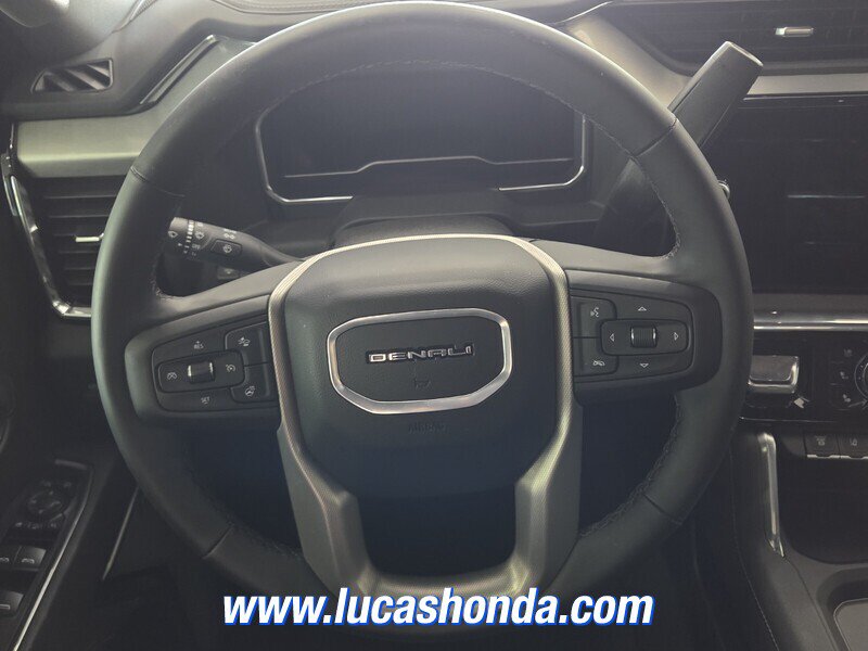 Used 2025 GMC Sierra 2500 Denali w/ Denali Reserve Package AWD/4WD image 10