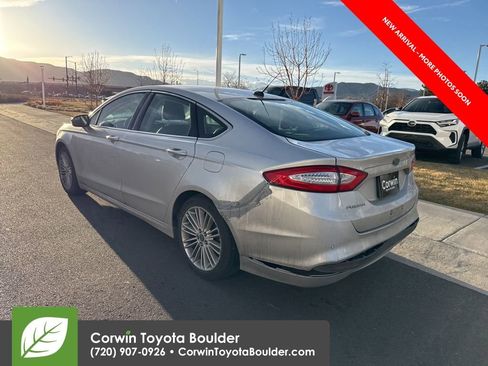 Used 2016 Ford Fusion SE w/ Equipment Group 202A image 5