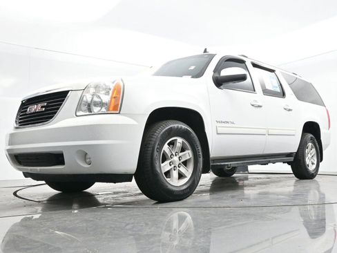 Used 2013 GMC Yukon XL SLT image 49